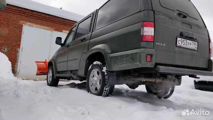 Отвал снегоуборочный на УАЗ Патриот