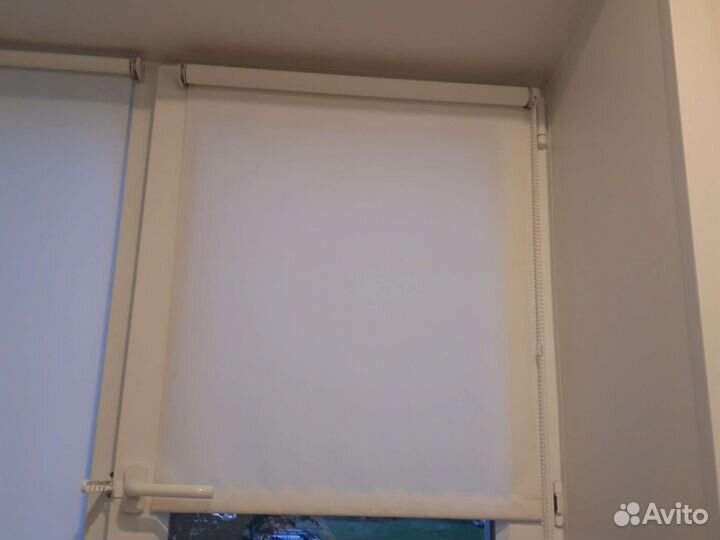 Жалюзи на трёхстворчатое окно