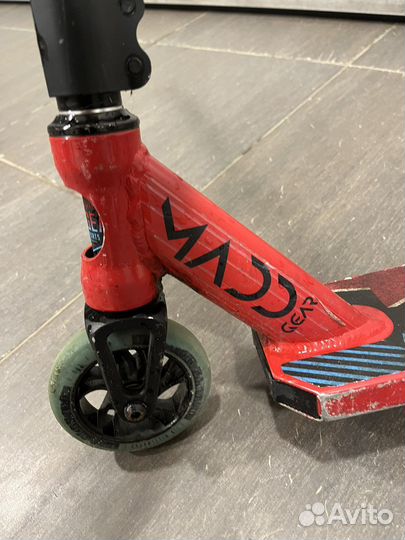 Трюковой самокат madd gear