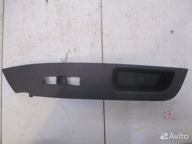 Накладка блока управления стеклоподъемниками Kia S