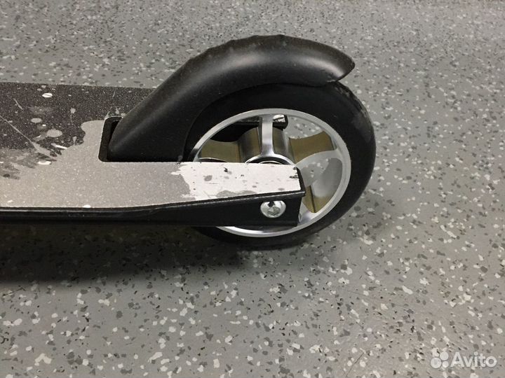 Самокат трюковой