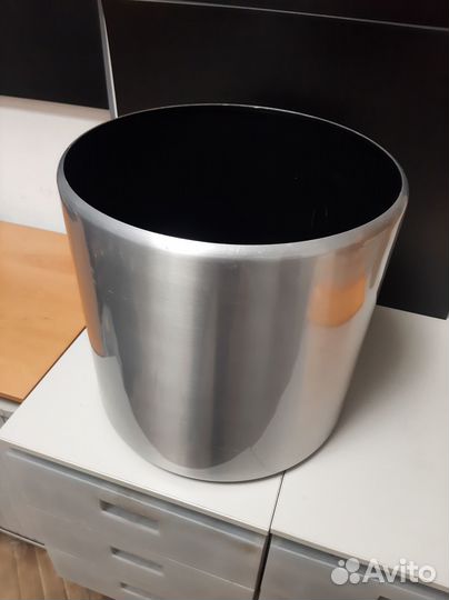 Кашпо металлическое Edel Weiss (50л)