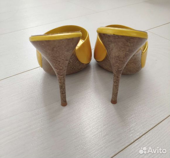 Босоножки/ Сабо/ Пантолеты