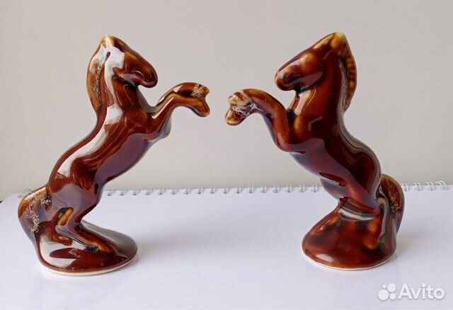 Статуэтки Кони