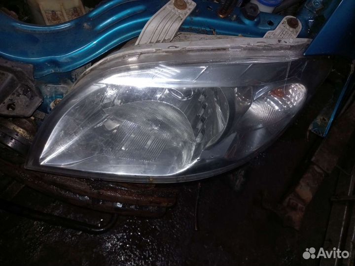 Левая фара Chevrolet Aveo T250