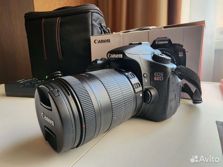 Зеркальный фотоаппарат canon 60d