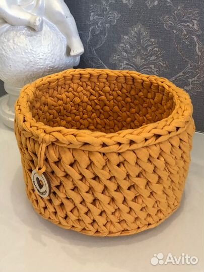 Вязаные корзинки ручной работы