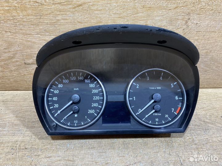 Панель приборов BMW E90 бензин 112476