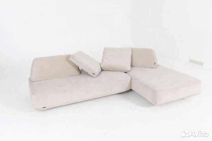 Диван со спальным местом 2700х1650 мм