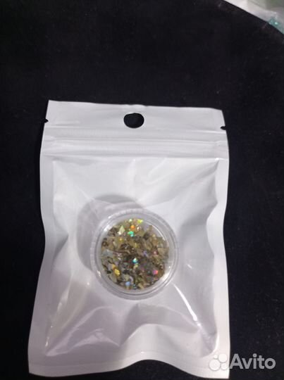 Стразы для ногтей