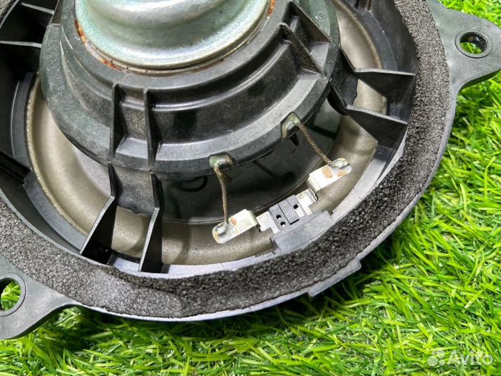 Динамик Bose задний правый Nissan Skyline