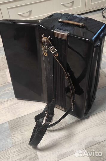 Аккордеон Royal Standart Montana (German)