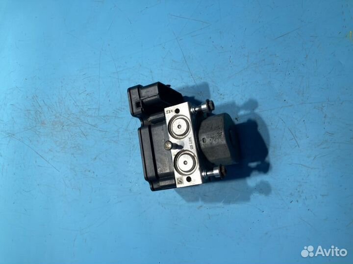 Блок ABS для Renault Logan 2 2014-2020