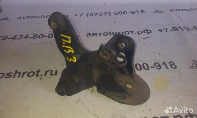 Кронштейн двс передний volkswagen Passat B3