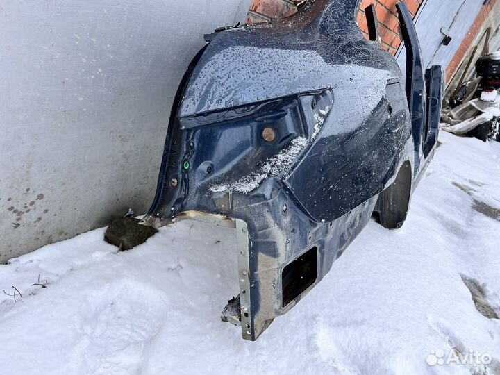 Крыло заднее правое Ниссан Альмера g15 боковина