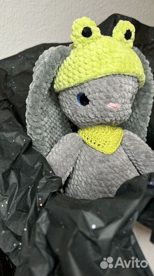 Зайка в шапочке