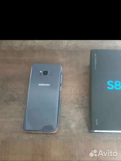 Телефон Samsung Galaxy S8 Plus