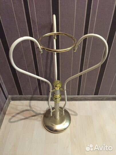 Продам подставку под цветы