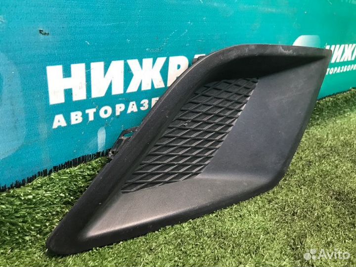 Заглушка бампера передняя правая Ssang Yong Actyon