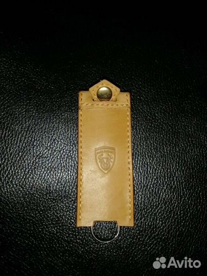 Кожаная ключница