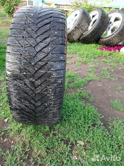 Колеса зимняя резина на Toyota чайзер Марк R17