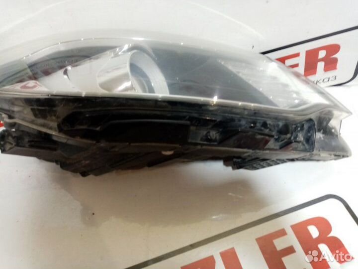 Фара правая Kia Rio 3 2015