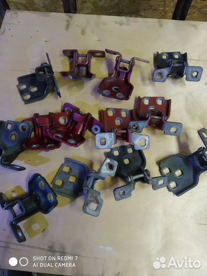 Петли дверей jeep grand cherokee