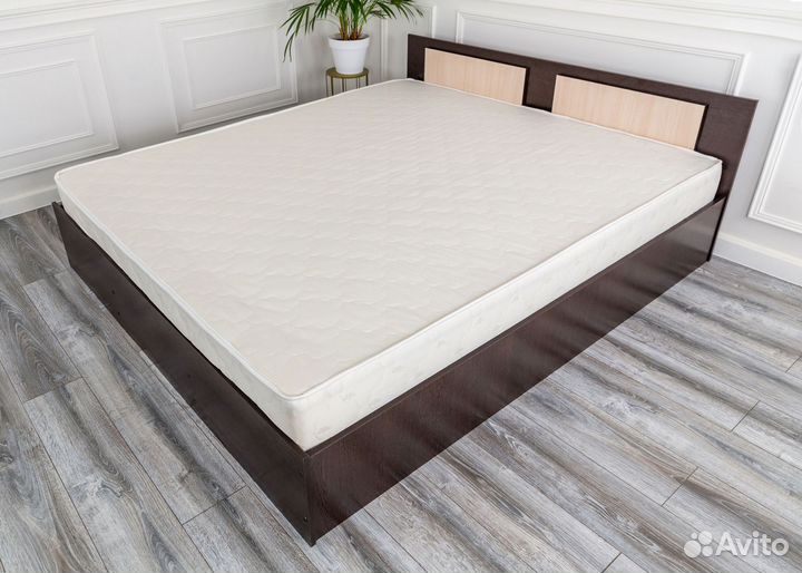 Кровать + матрас 160х200