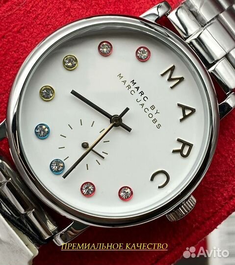 Красивые женские часы Marc Jacobs