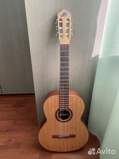 Классическая гитара Kremona S 65 S + чехол