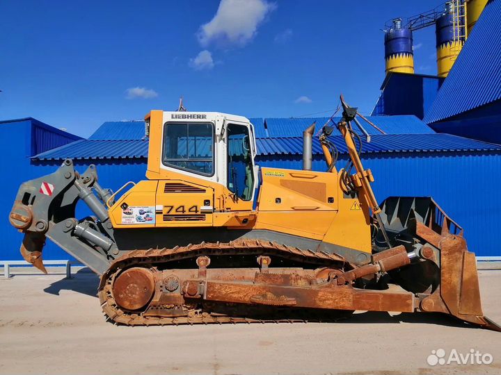 На разборке Fermec Фермек