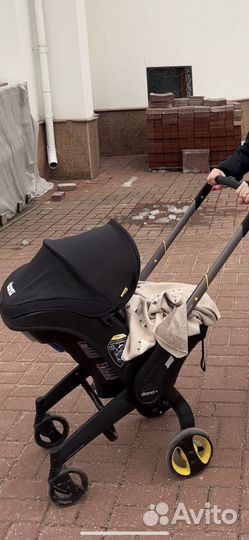 Коляска автокресло doona с базой isofix