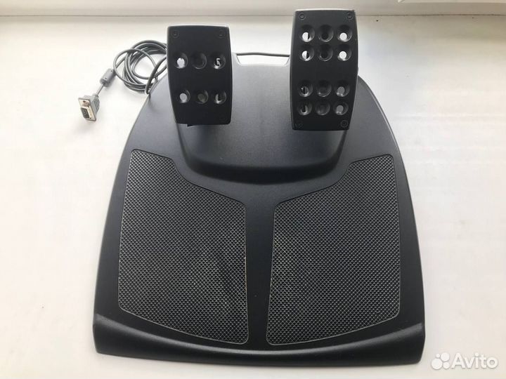 Руль Logitech momo 900 + комплект