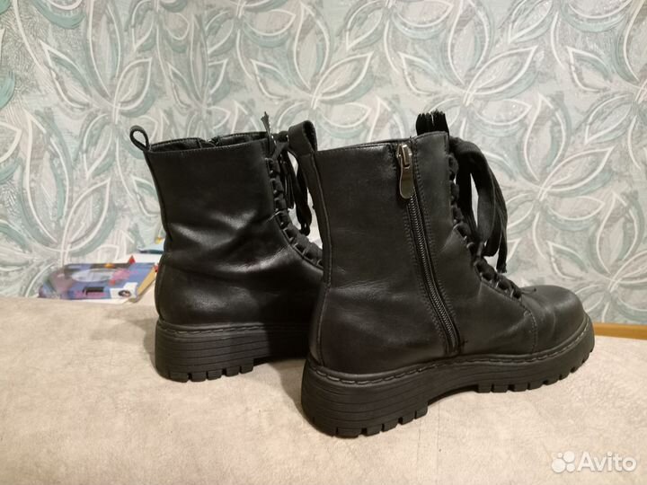 Ботинки женские