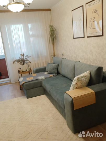 Диван угловой