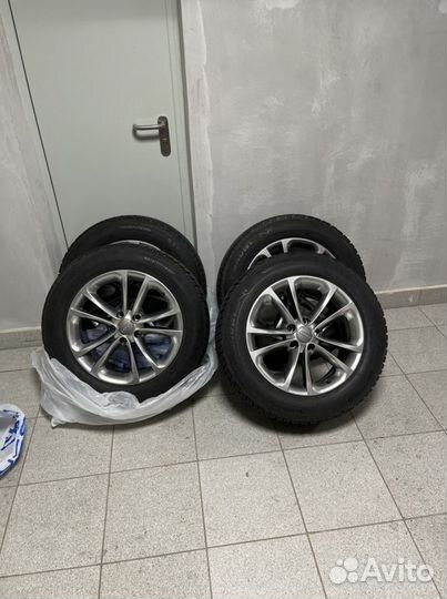 Резина зимняя + диски R17