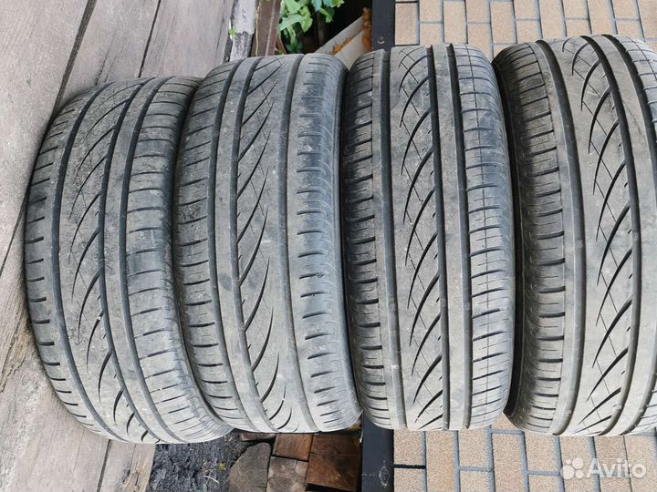 Continental ContiPremiumContact 215/55 R16 93Y