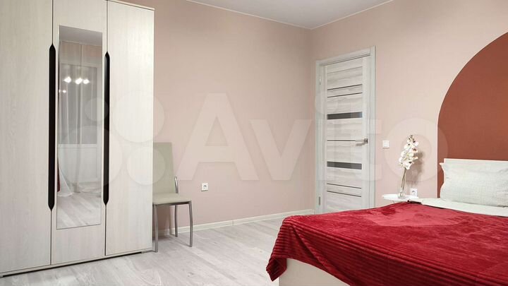 2-к. квартира, 64 м², 10/16 эт.