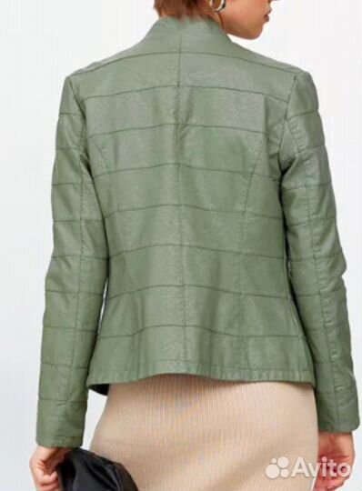 Куртка женская 58 размер