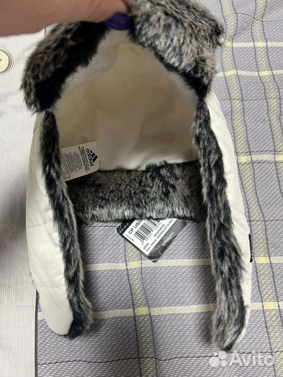 Шапка и перчатки adidas женские