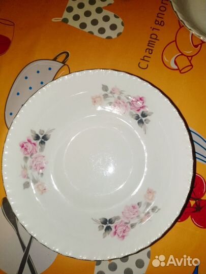 Салатник Tono china