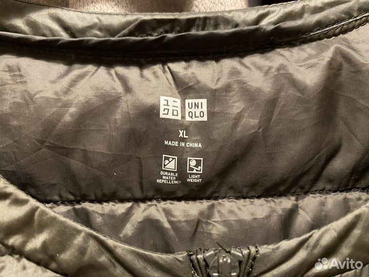 Тонкая куртка поддевка Uniqlo