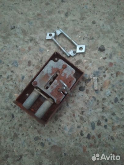 Продам гаражный замок