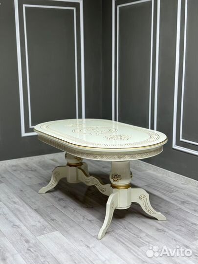 В наличии стол.Оплата при получении