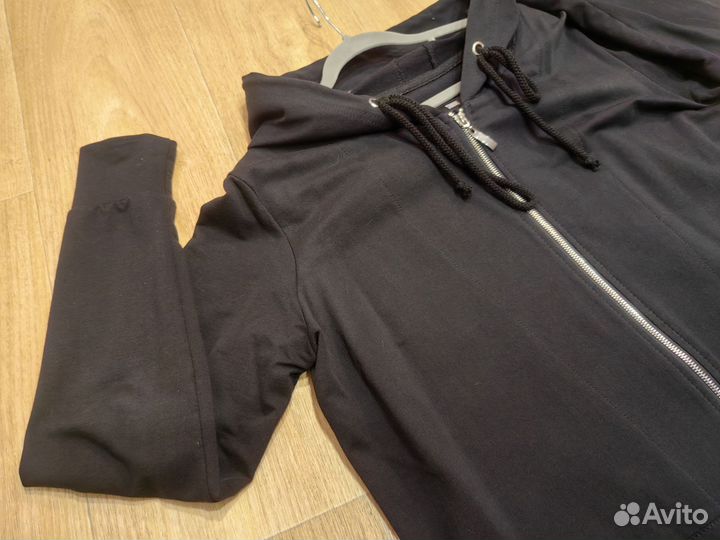 Толстовка, мантия худи. Состояние 10/10