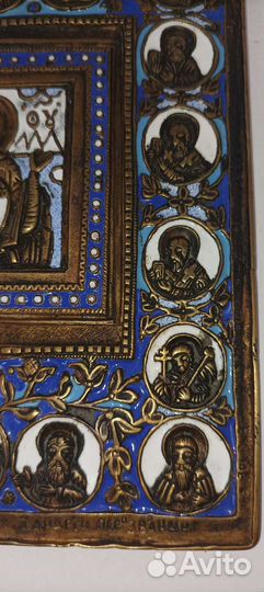 Медная икона с эмалью Богоматерь знамение