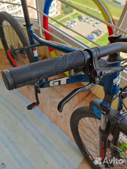 Горный велосипед GT avalanche 29 comp