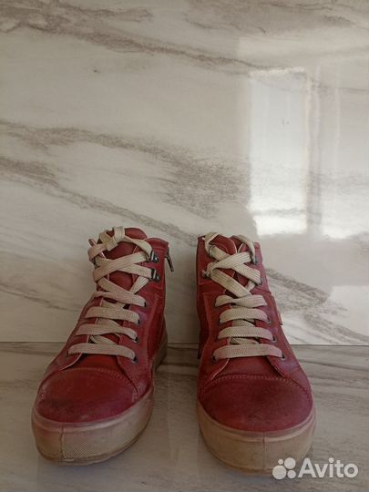 Ботинки для девочки