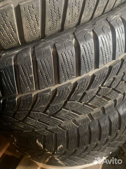 Goodyear UltraGrip 205/55 R16 91H