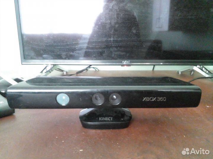 Xbox 360 slim freboot (прошитый) + Kinekt